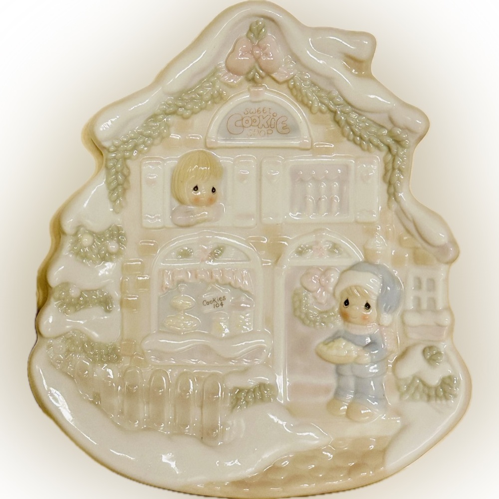 Precious Moments Set - Picture 9 of 10